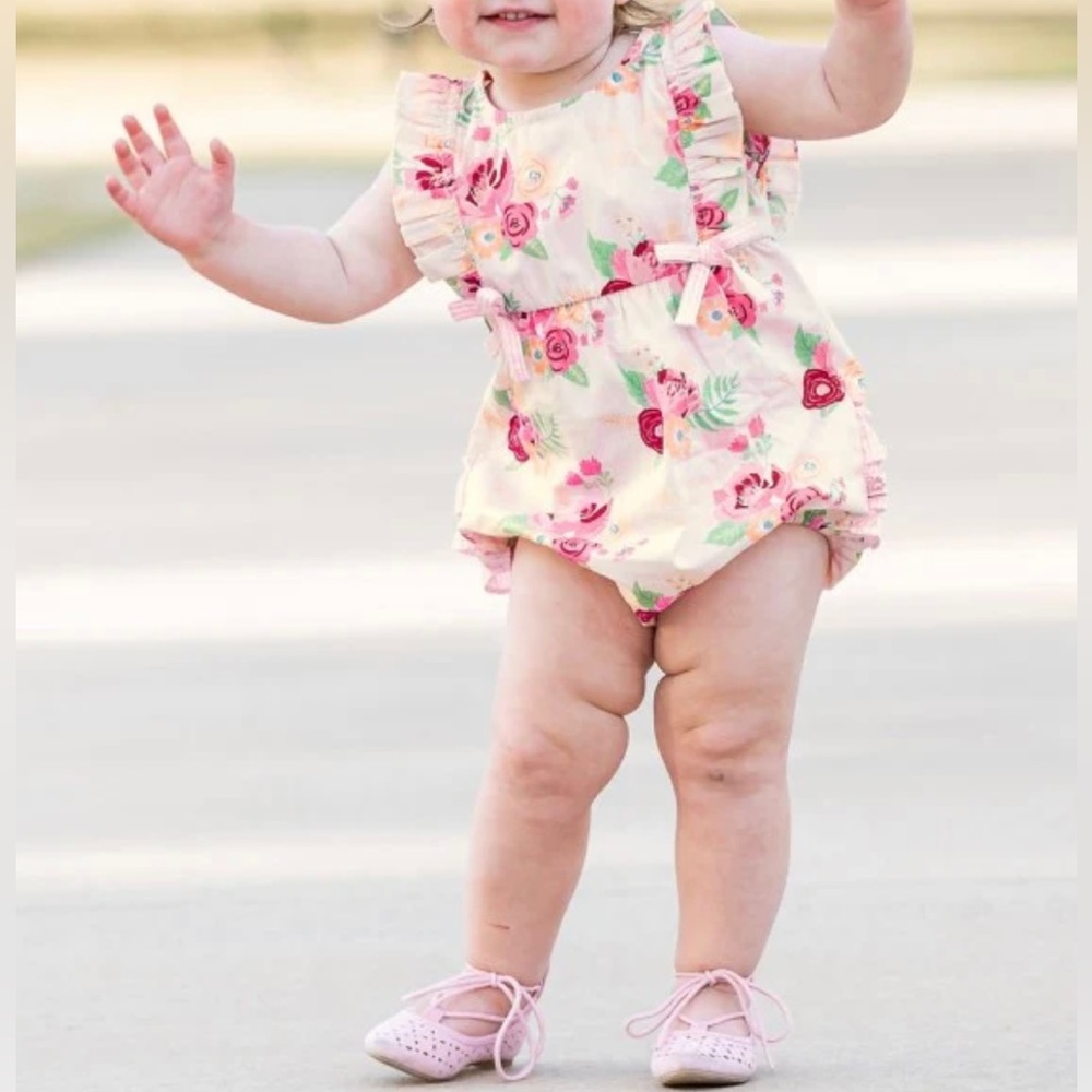 RuffleButts Darling Bouquets Floral Ruffle Romper size 18-24 months